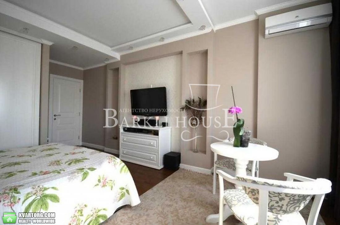 Rent out 3-room apartment. Киев,  Голосеевская — photo 5