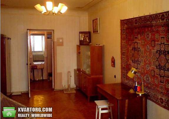 Sell 3-room apartment. Киев,  Предславинская — photo 1