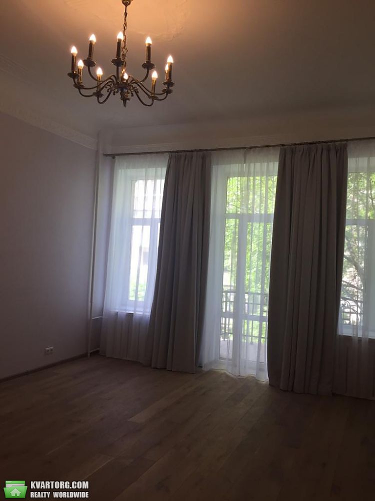 Rent out 4-room apartment. Киев, Котарбинского — photo 2