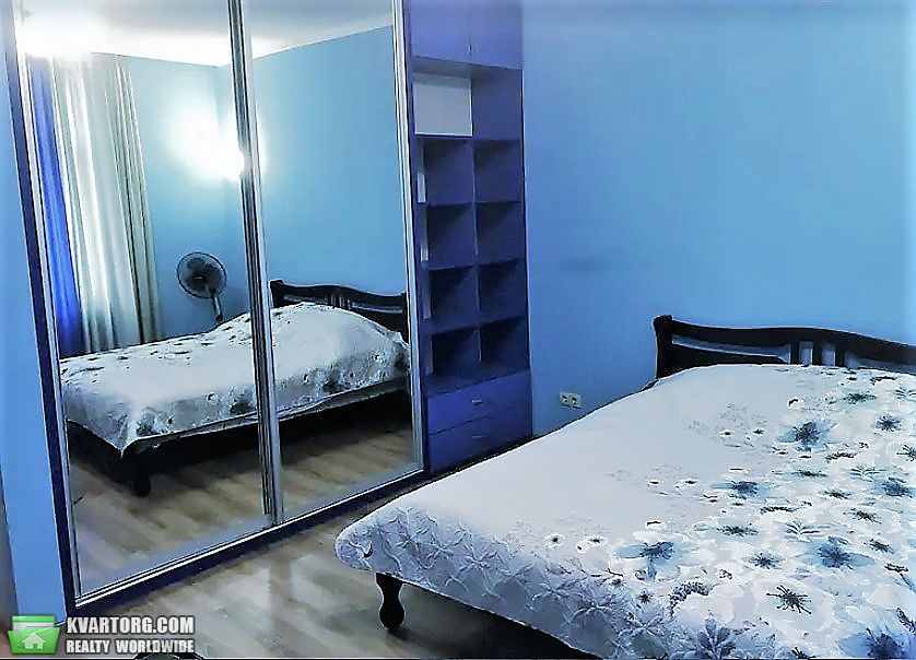 Rent out 2-room apartment. Киев,  Глубочицкая — photo 3