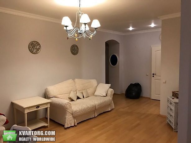 Rent out 2-room apartment. Киев,  Виноградный пер — photo 1