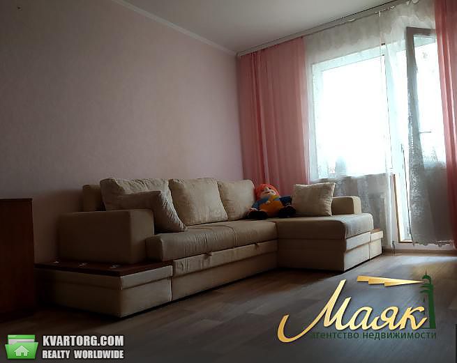 Sell 2-room apartment. Киев,  Правды пр — photo 1