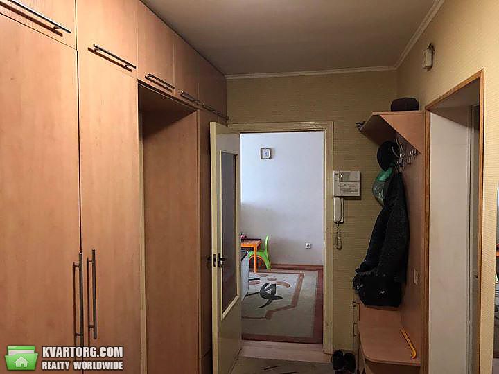 Rent out 2-room apartment. Киев,  Волго-Донская — photo 4