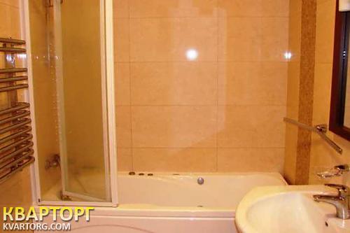 Rent out 2-room apartment. Киев,  Курская — photo 2
