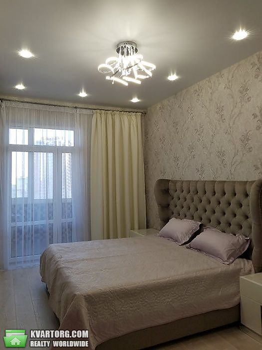 Rent out 3-room apartment. Киев, Коновальца — photo 7