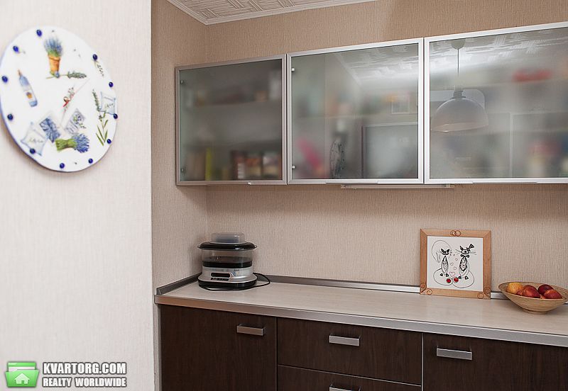Sell 3-room apartment. Днепропетровск, фабрично-заводская — photo 1