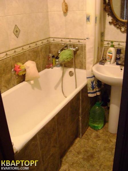 продам 2-комнатную квартиру. Киев,   Чумака - фото 1