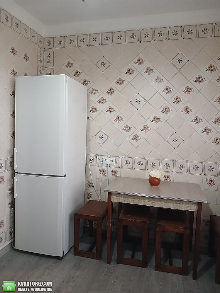 Rent out 1-room apartment. Киев, Райдужна — photo 6