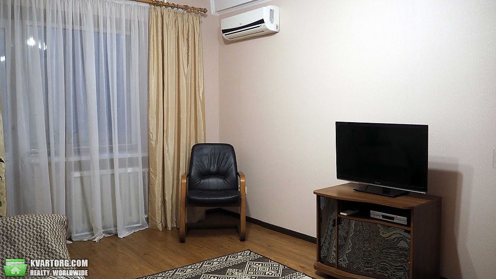 Rent out 1-room apartment. Киев, Большая Васильковская — photo 5