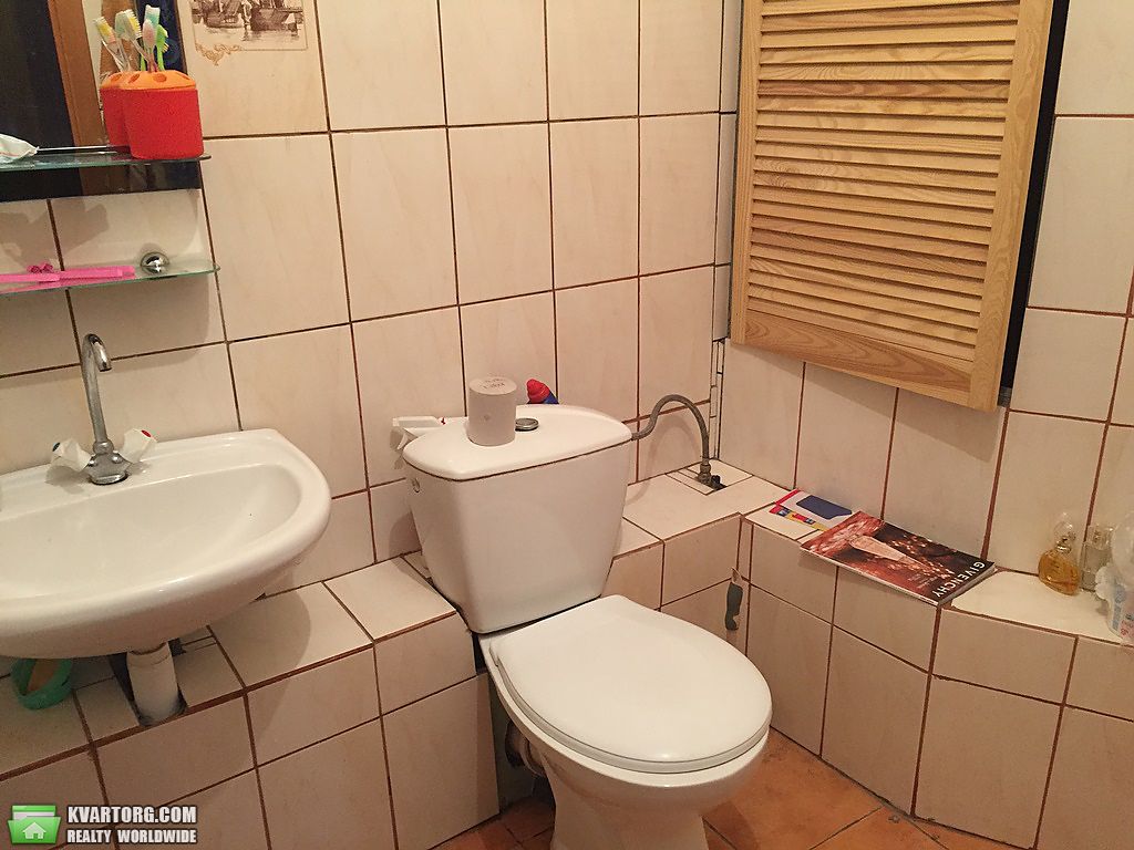 Sell 1-room apartment. Киев,  Урловская — photo 4
