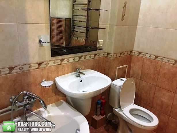 Sell 3-room apartment. Киев,  Петровского — photo 4