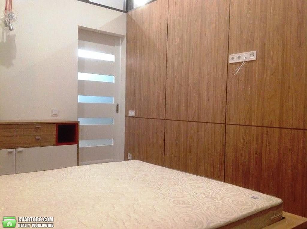 Rent out 2-room apartment. Киев,  Жилянская — photo 5