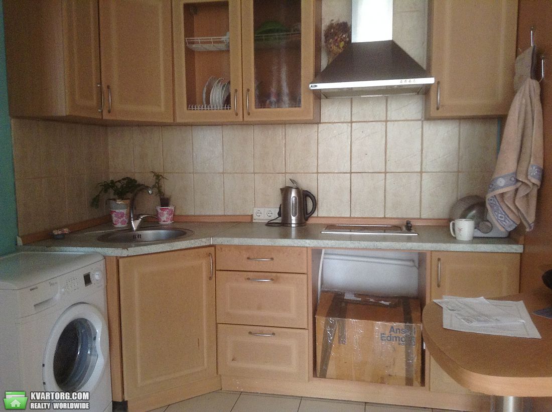 Sell 2-room apartment. Киев,  Бажана — photo 2