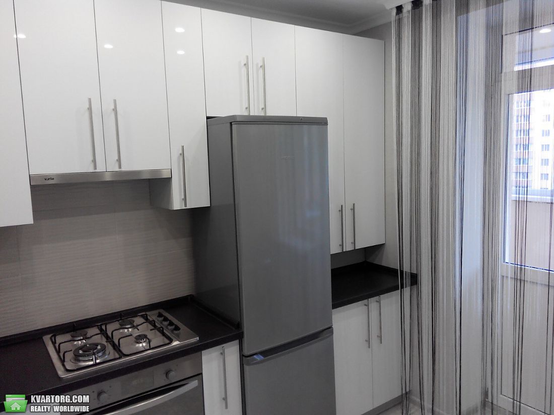 Rent out 2-room apartment. Киев,  Большая Окружная — photo 3