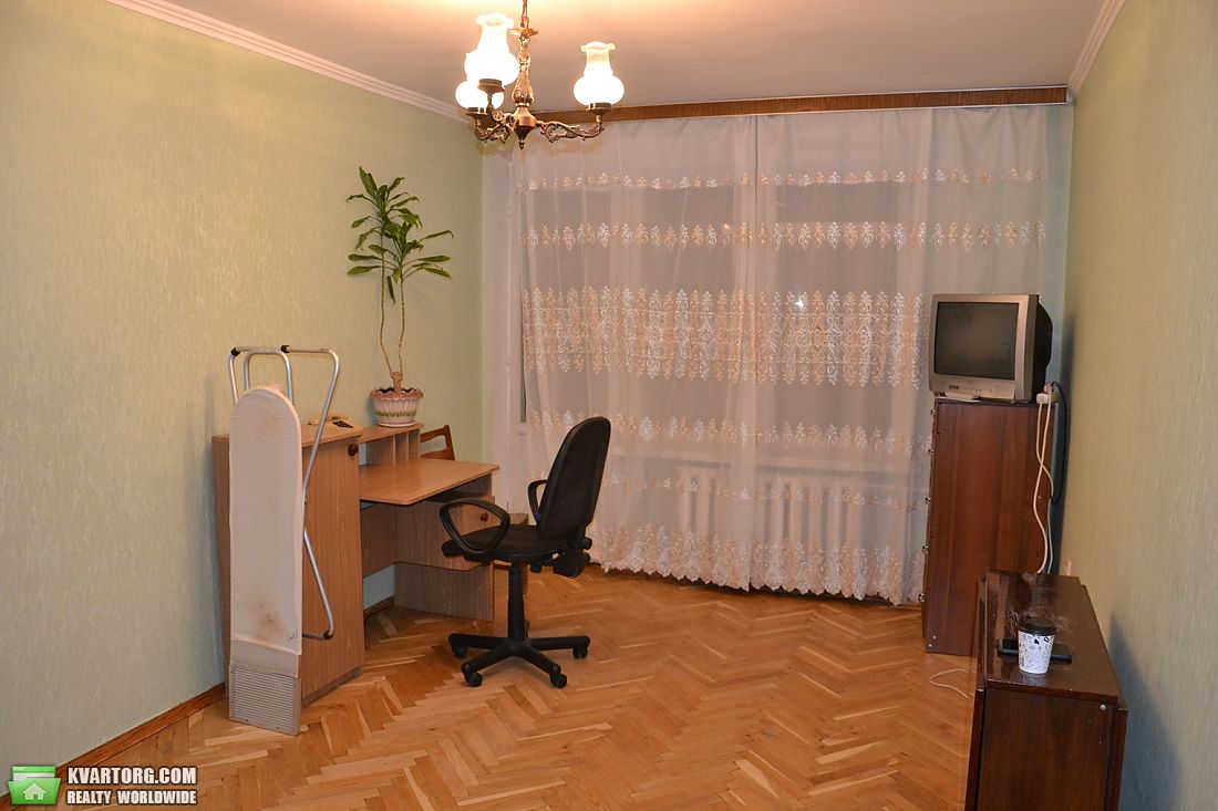 Rent out 1-room apartment. Киев,  Бастионный пер — photo 2