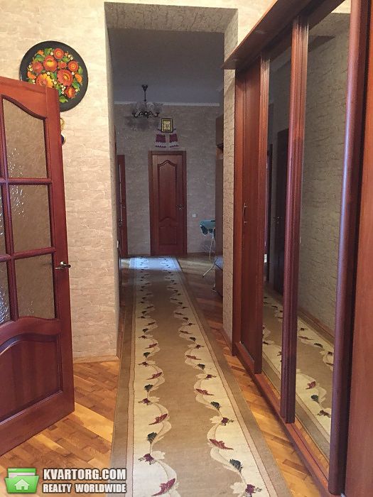 Rent out 2-room apartment. Киев,  Туровская — photo 2