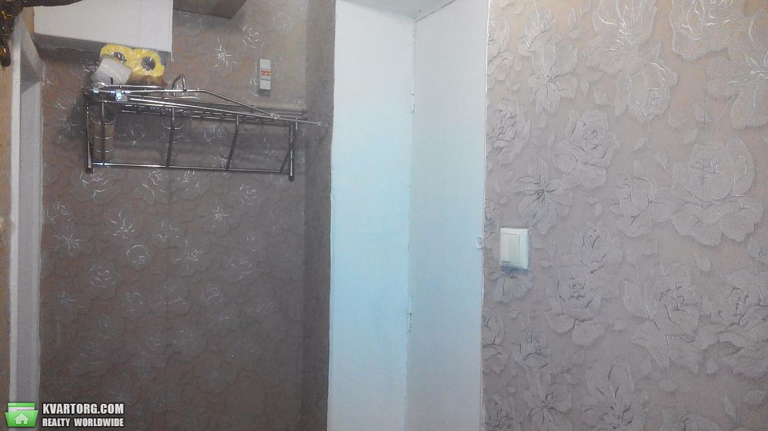 Sell 2-room apartment. Днепропетровск, Набережная Ленина — photo 2