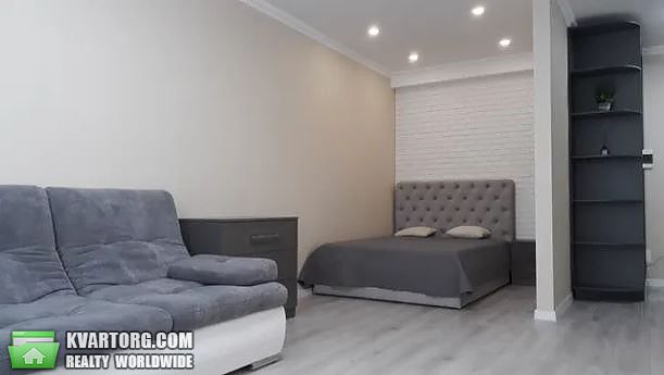 Rent out 1-room apartment. Киев,  Юношеская — photo 2