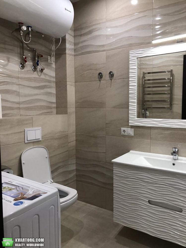 Rent out 2-room apartment. Киев,  Пчелки — photo 8