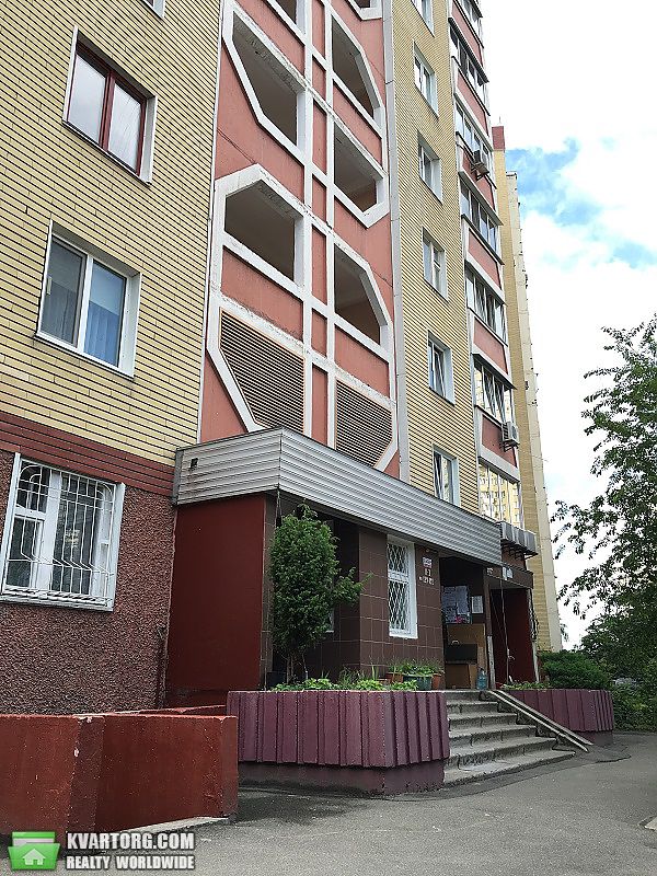 Sell 3-room apartment. Киев,  Урловская — photo 1