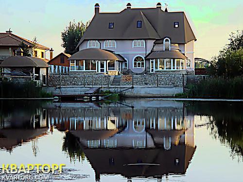 Sell house. Киев,  метро "Славутич" — photo 1