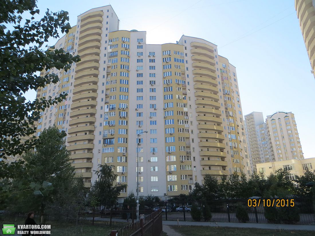 Sell 3-room apartment. Киев,  Днепровская наб — photo 2