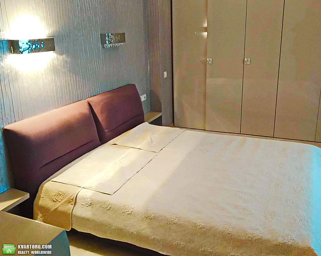 Rent out 5-room apartment. Киев, Днепровская Набережная — photo 9