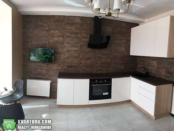 Rent out 2-room apartment. Киев,  Герцена — photo 1