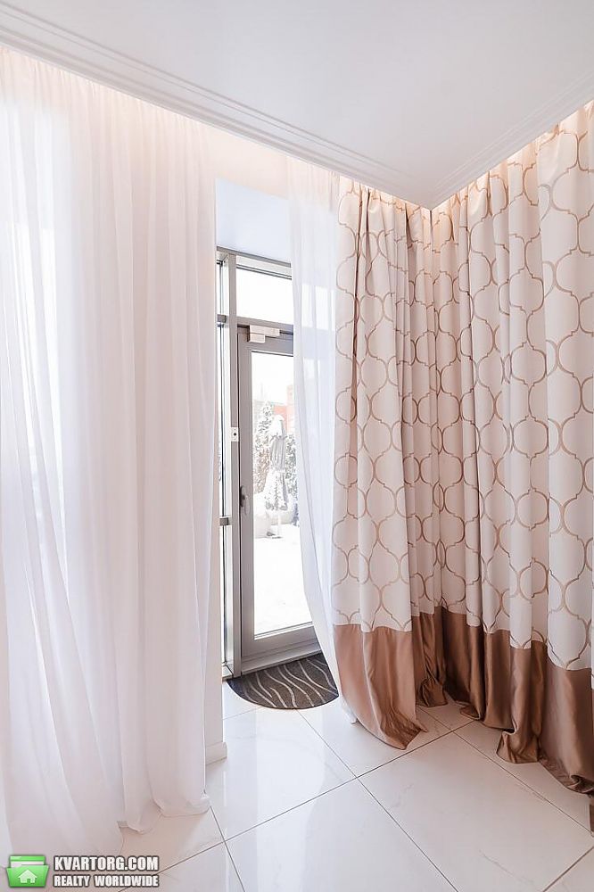 Sell 4-room apartment. Днепропетровск, набережная Ленина — photo 2