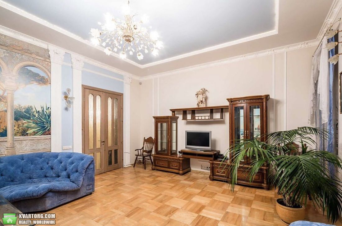 Rent out 3-room apartment. Львов, центр — photo 2