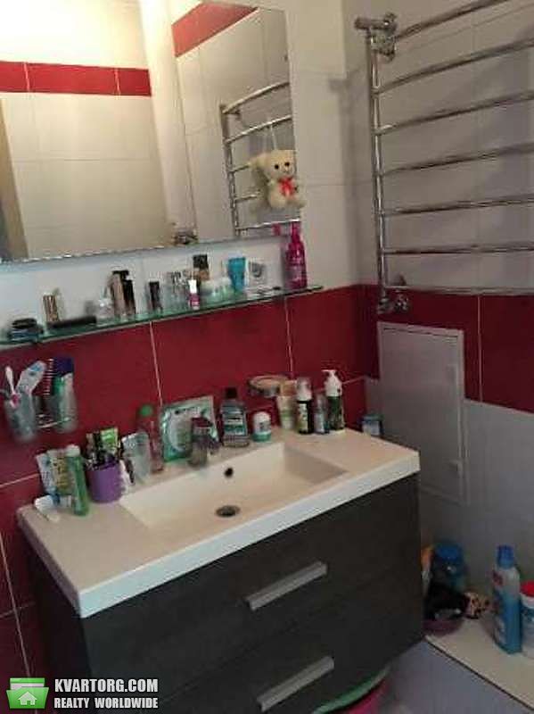 Sell 2-room apartment. Киев,  Вышгородская — photo 9