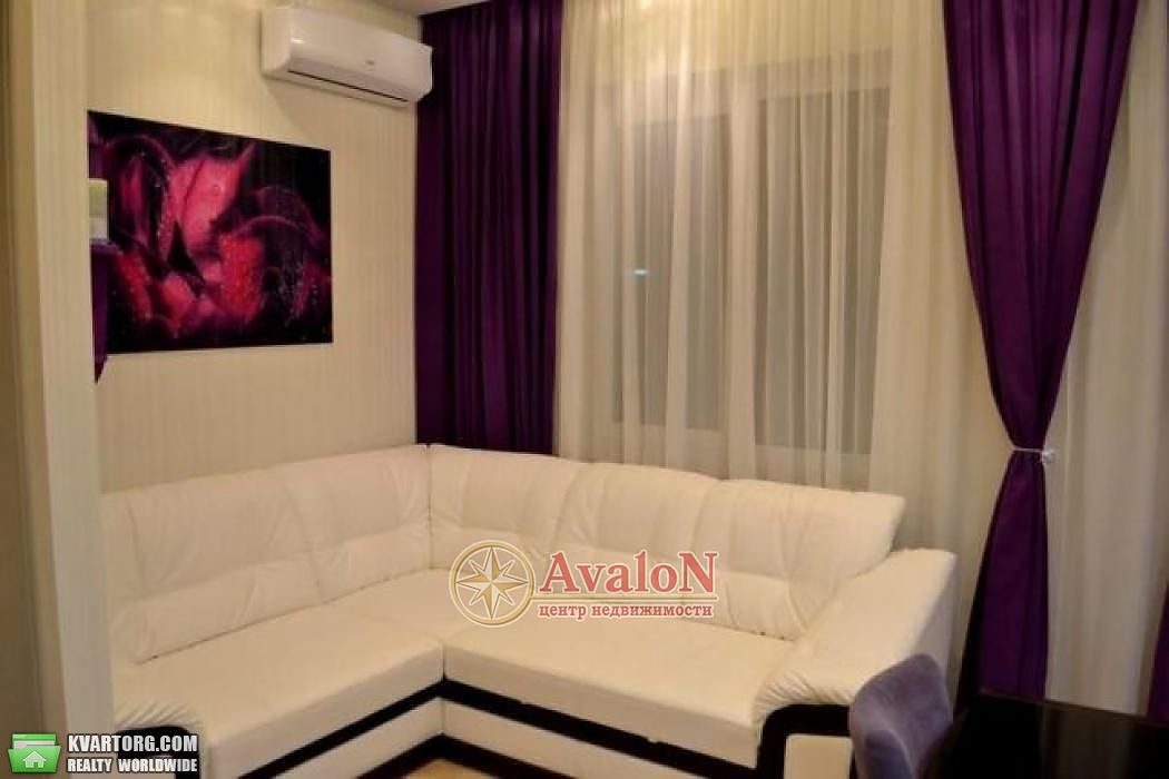 Sell 2-room apartment. Одесса, Книжный пер. — photo 2