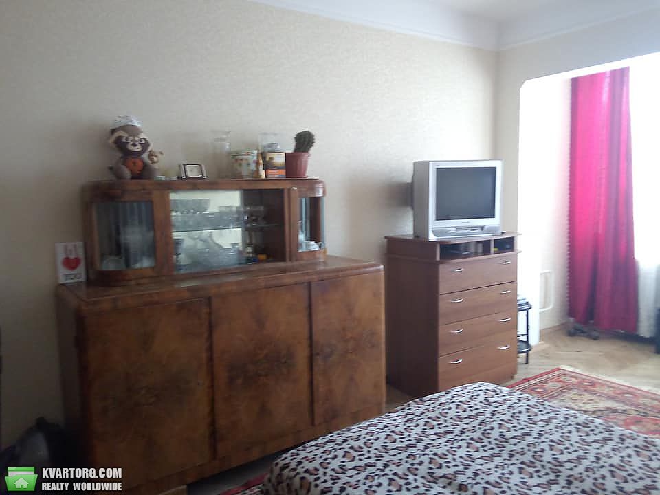 Rent out 1-room apartment. Киев,  Березняковская — photo 4