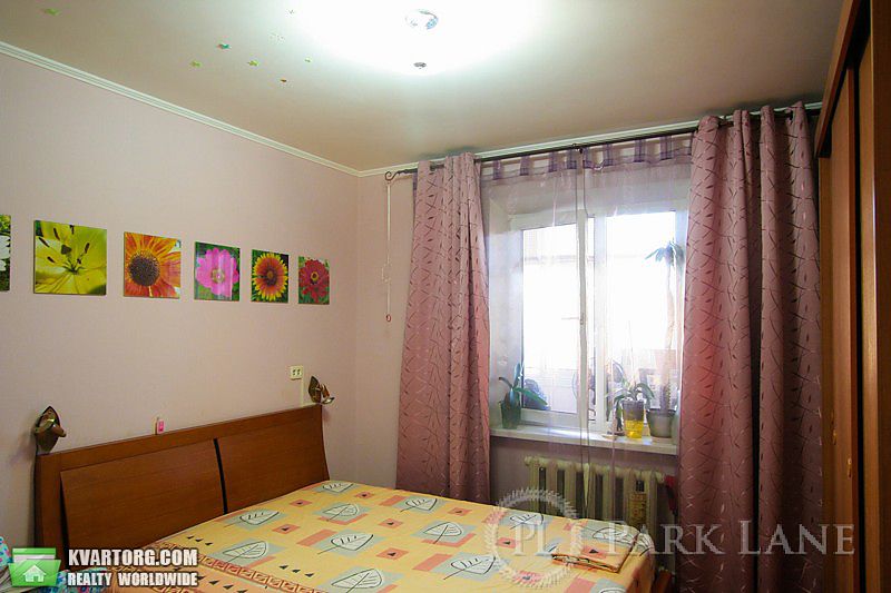 Sell 2-room apartment. Киев, Урловская — photo 2