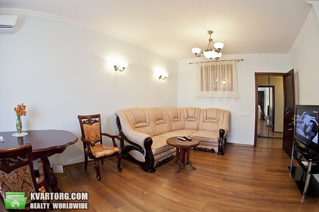 Rent out 3-room apartment. Киев,  Науки пр — photo 4
