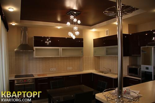 Rent out 3-room apartment. Киев,  Голосеевская — photo 1