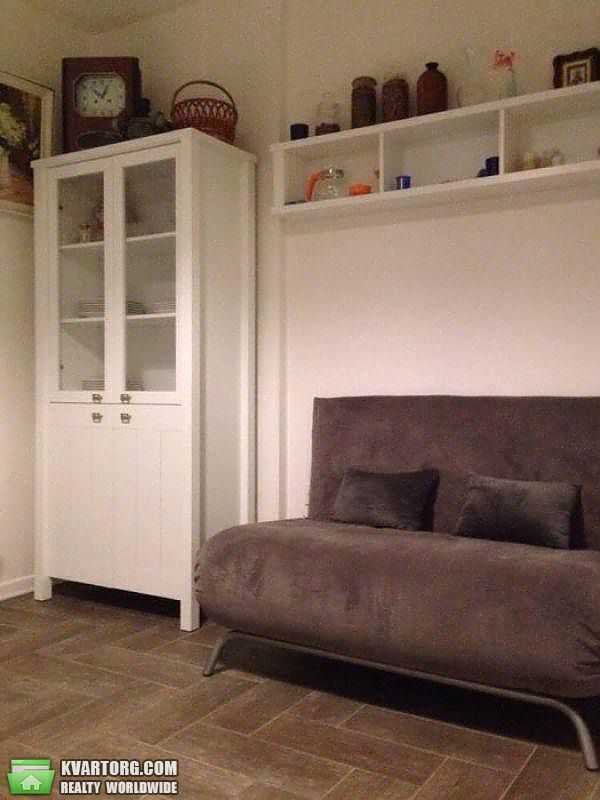 Rent out 2-room apartment. Киев,  Шумского — photo 1