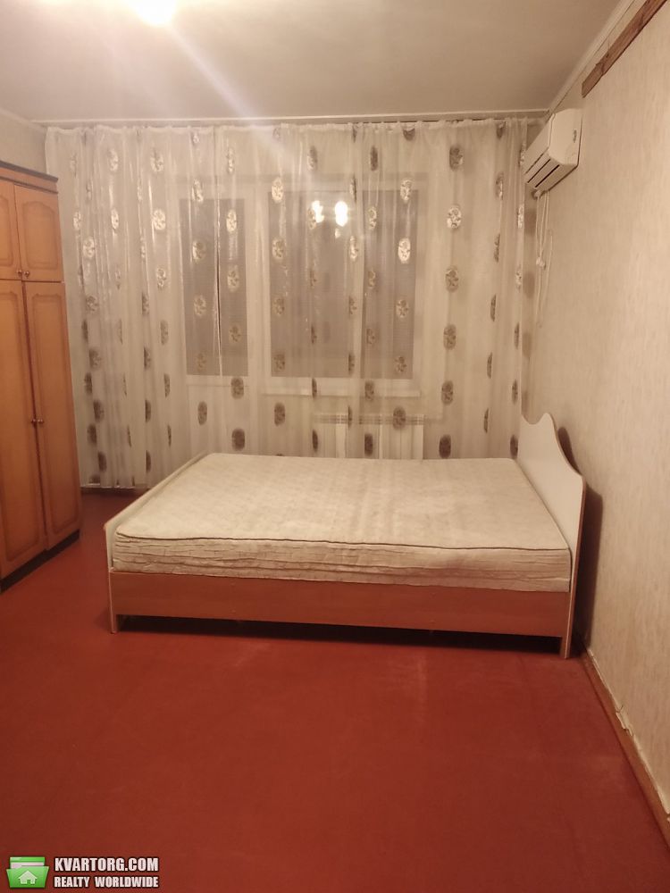 Rent out 2-room apartment. Киев, Сабурова — photo 4