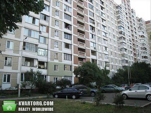 Sell 4-room apartment. Киев,  Ревуцкого — photo 1