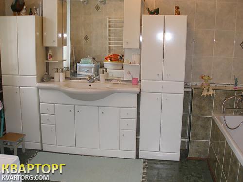 Sell house. Киев, 2-я линия — photo 2
