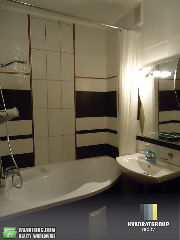 Rent out 2-room apartment. Днепропетровск, Московская — photo 4