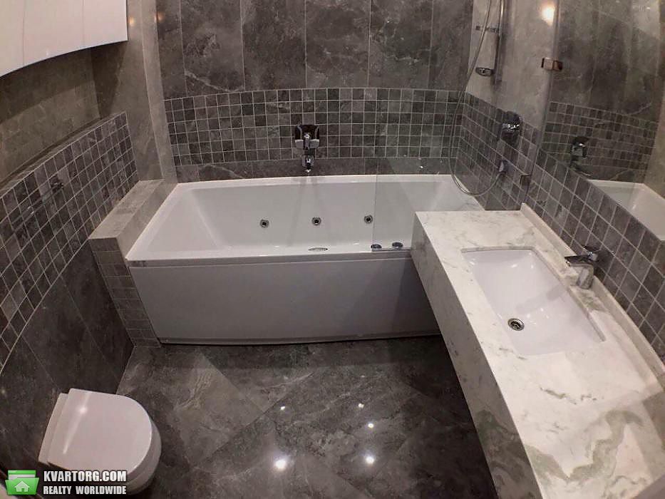 Rent out 2-room apartment. Киев,  Леси Украинки бул — photo 9