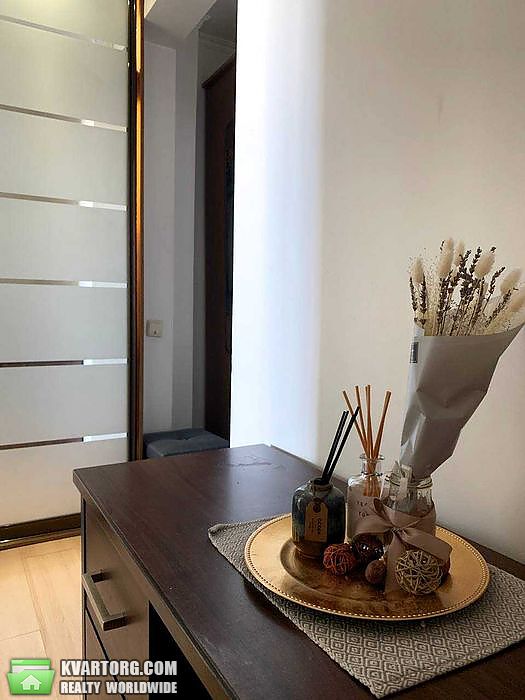 Sell 3-room apartment. Киев,  Богатырская — photo 5