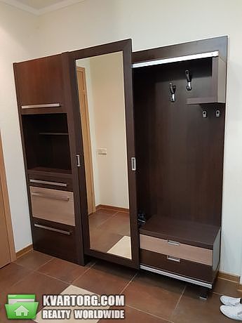 Rent out 2-room apartment. Киев,  Львовская — photo 8