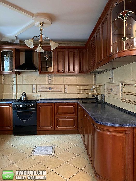 Sell 4-room apartment. Киев, панча — photo 1