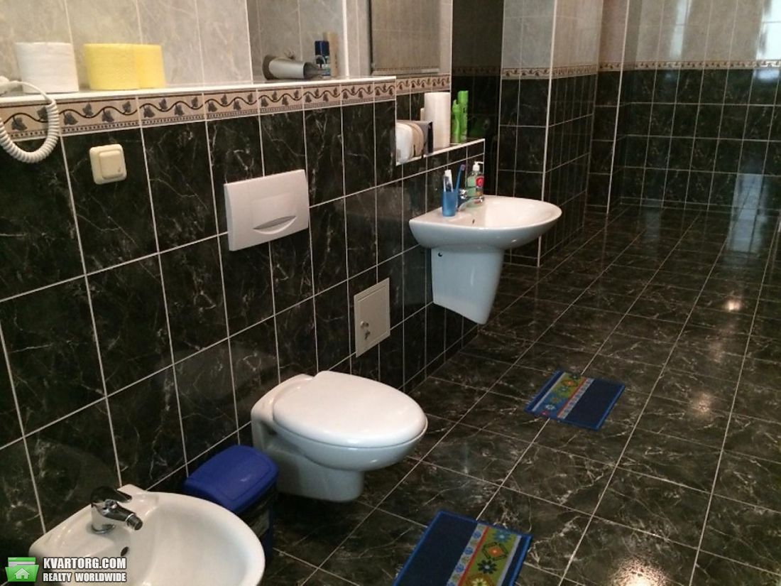 Rent out 4-room apartment. Киев,  Тверская — photo 10