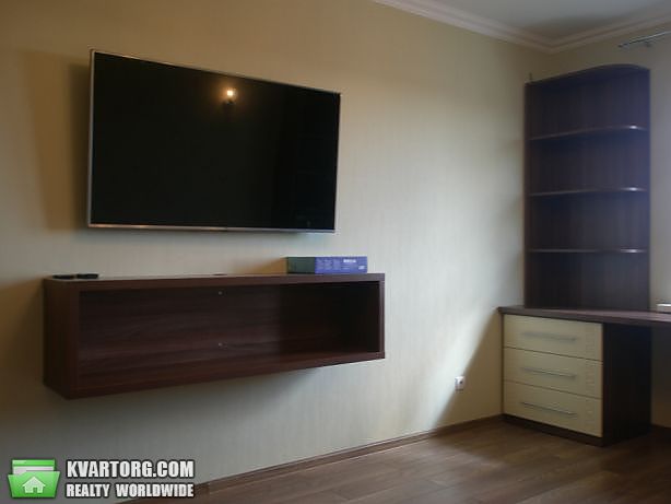 Rent out 1-room apartment. Киев, Академика Глушкова — photo 1