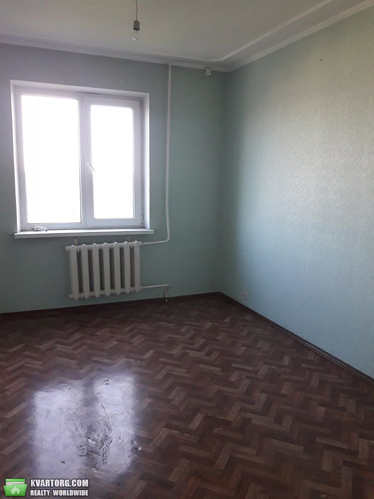 Sell 3-room apartment. Киевская обл., Пролетарская — photo 1