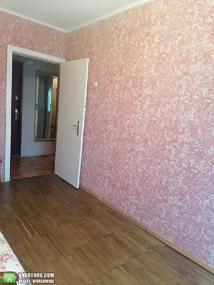 Sell 2-room apartment. Киев, Ромена Роллана — photo 4