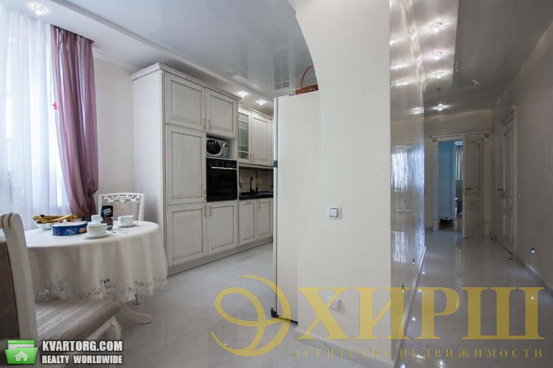 Sell 3-room apartment. Киев,  Ломоносова — photo 2